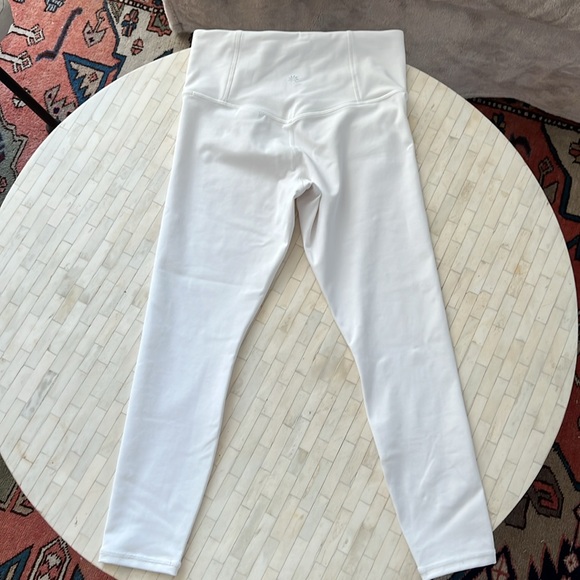 Athleta ELATION ULTRA HIGH RISE 7/8 LEGGING - Bright White - Small - Picture 5 of 9